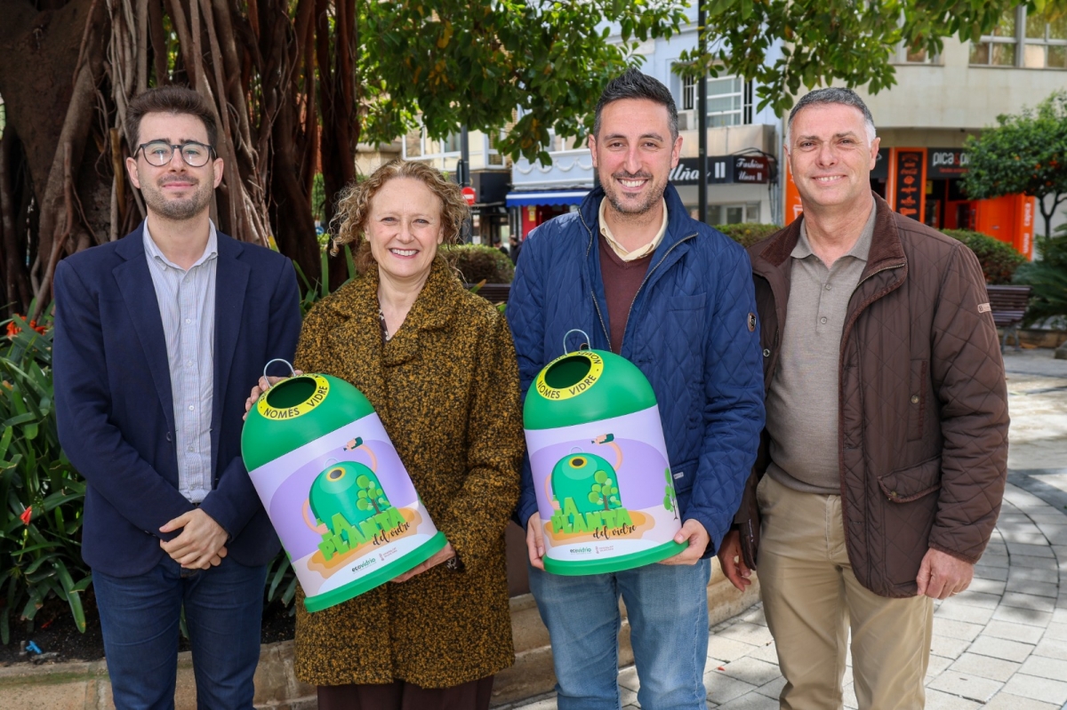 Lee más sobre el artículo Ecovidrio y el Ayuntamiento de Torrent fomentan el reciclado de envases de vidrio durante las Fallas 2026