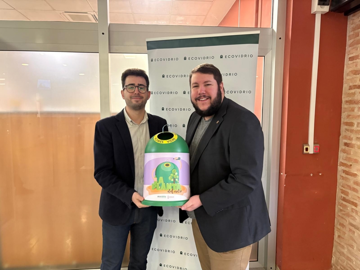 Lee más sobre el artículo Paterna fomenta el reciclaje de vidrio durante las Fallas con la campaña «La Plantà del Vidre»