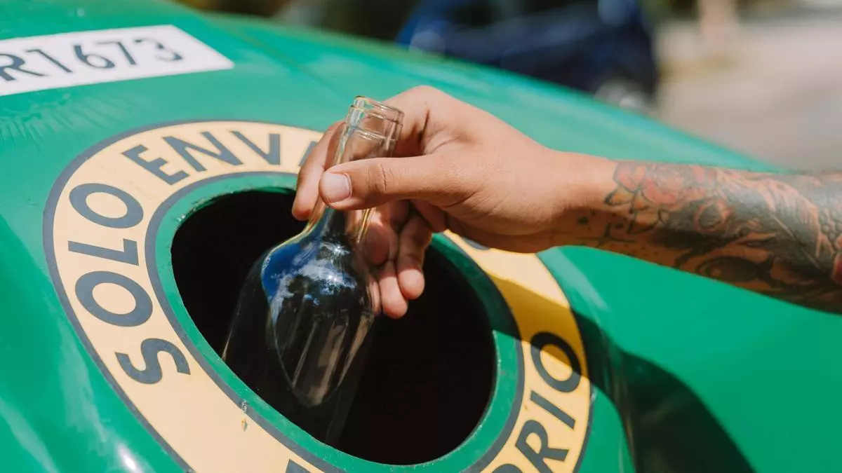 Lee más sobre el artículo Cada ciudadano de la provincia de Valencia depositó 47 envases de vidrio en los contenedores verdes en 2025